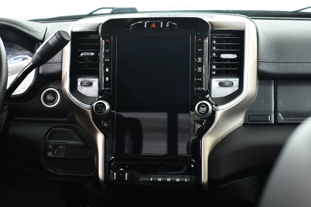 Used 2024 RAM 2500 Laramie AWD/4WD image 9