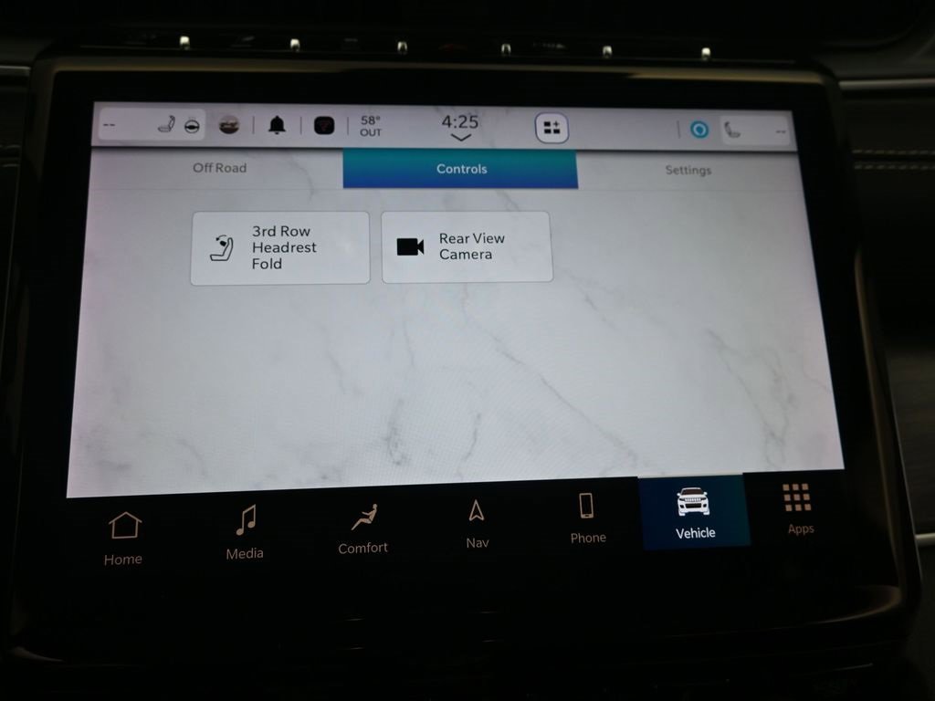 Used 2022 Jeep Grand Cherokee L Limited image 38