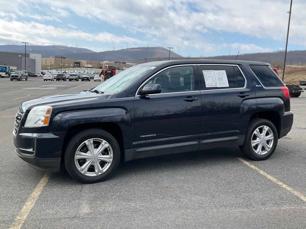 Used 2017 GMC Terrain SLE image 25