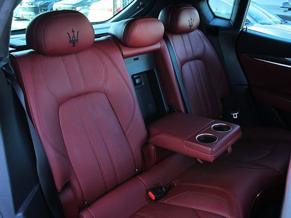 Used 2017 Maserati Levante S image 25