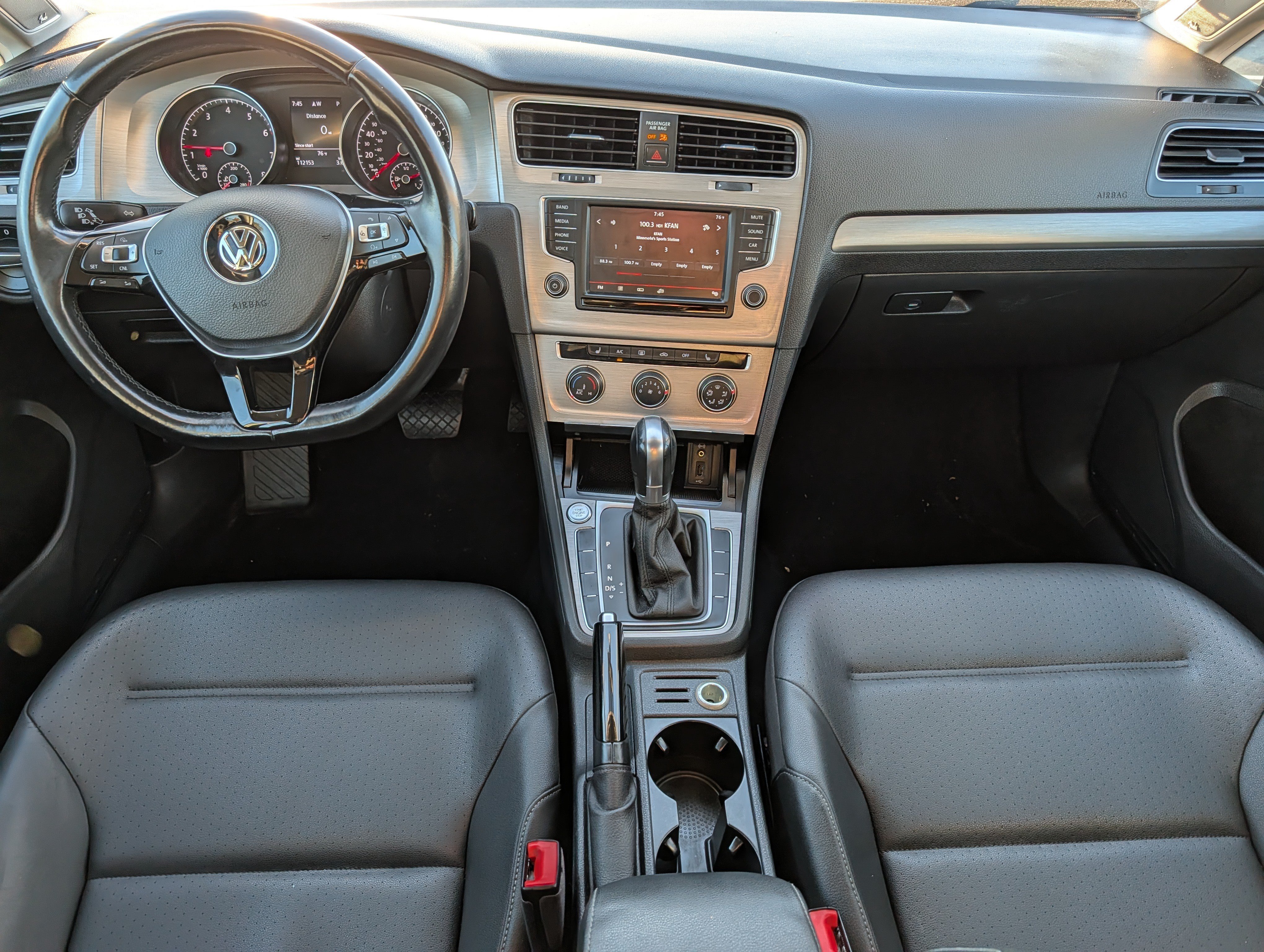 Used 2016 Volkswagen Golf SE FWD image 10