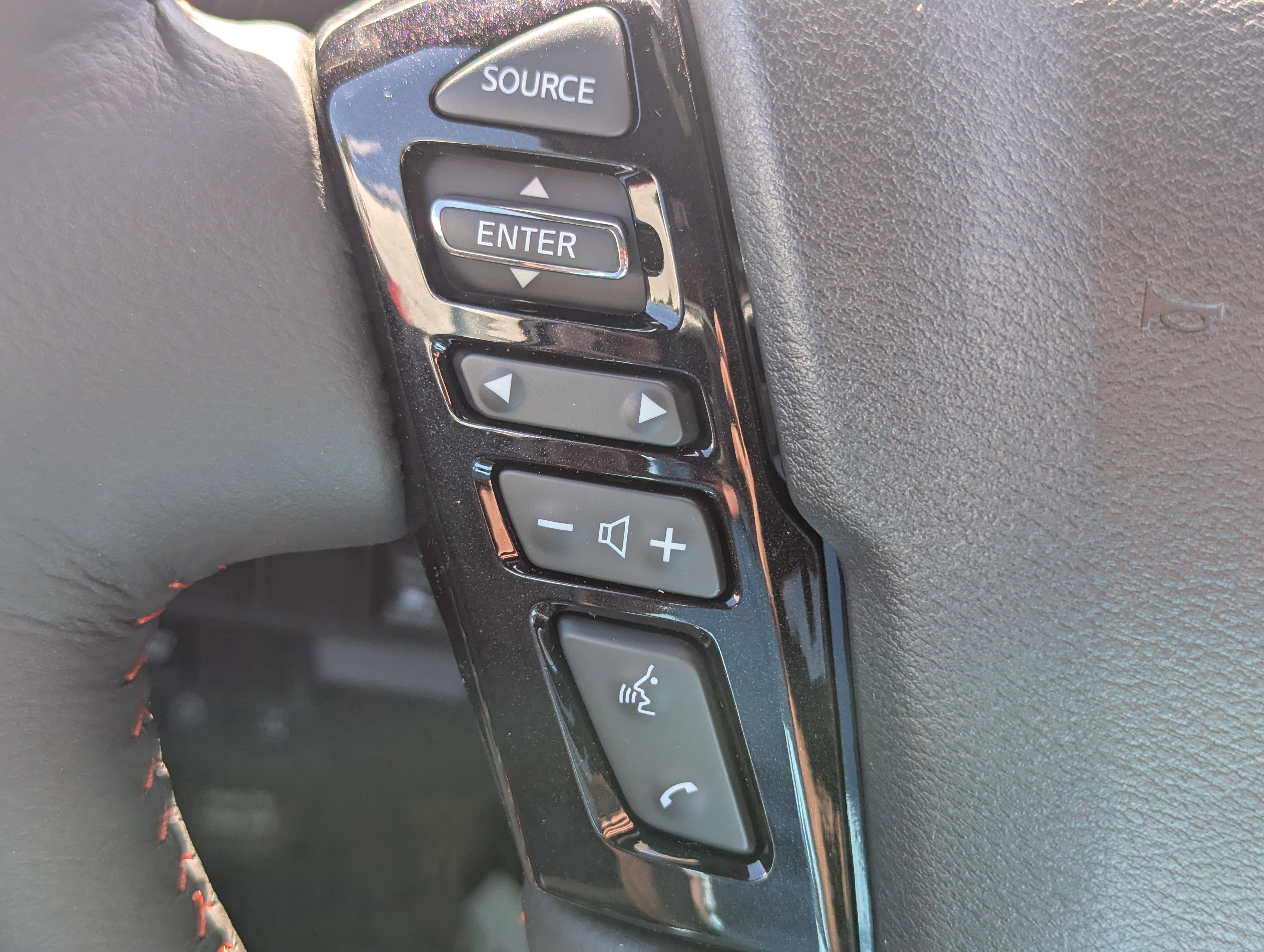 New 2026 Nissan Frontier PRO-4X w/ Pro-4x Convenience Package image 20