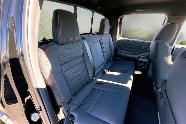 New 2026 Nissan Frontier Pro-X w/ Pro-X Convenience Package RWD image 10