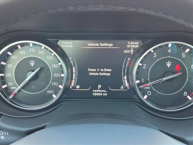 Used 2022 Maserati Levante GT AWD/4WD image 11
