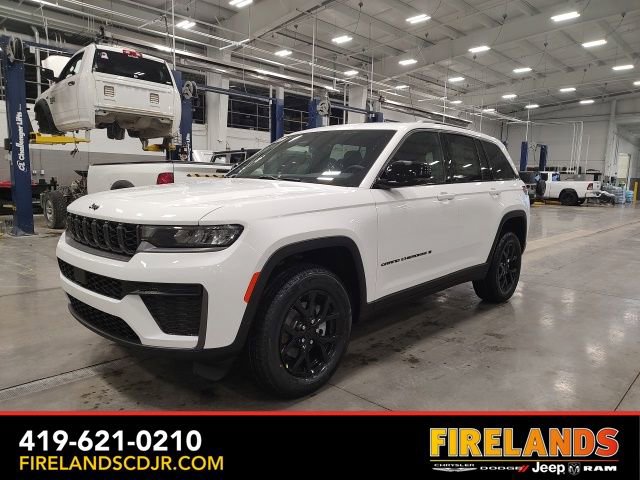 New 2026 Jeep Grand Cherokee Laredo image 7