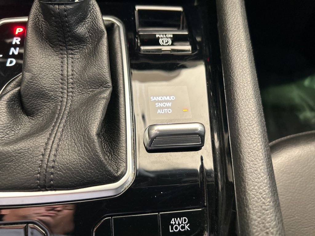 Used 2023 Jeep Compass Altitude image 43