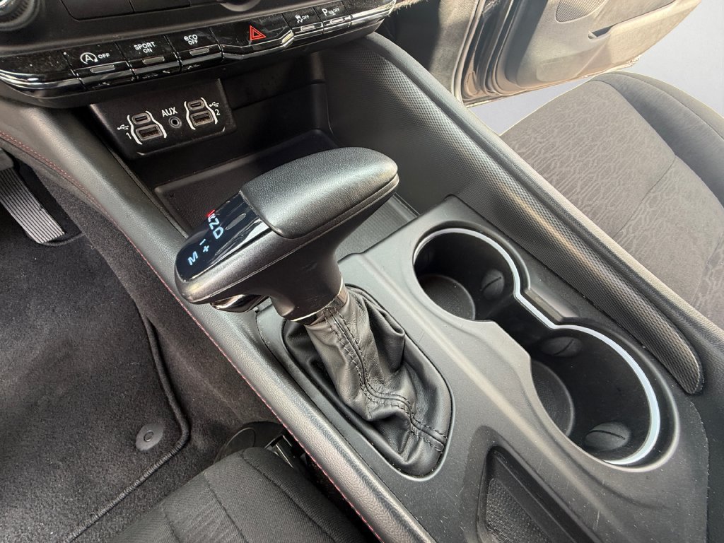 Used 2025 Dodge Durango GT AWD/4WD image 17