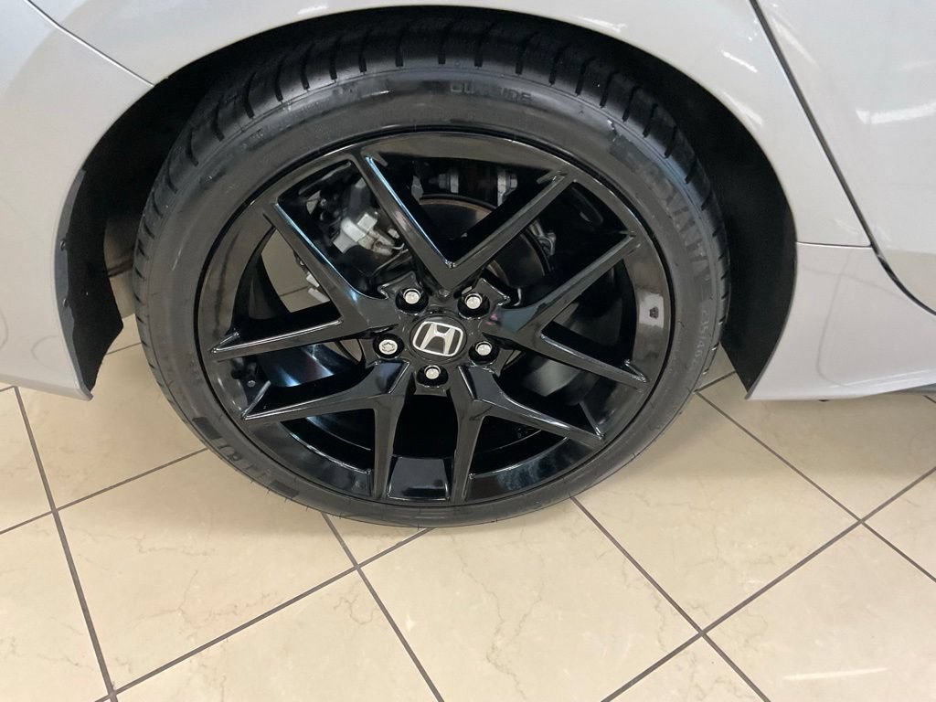 Used 2023 Honda Civic Sport image 8