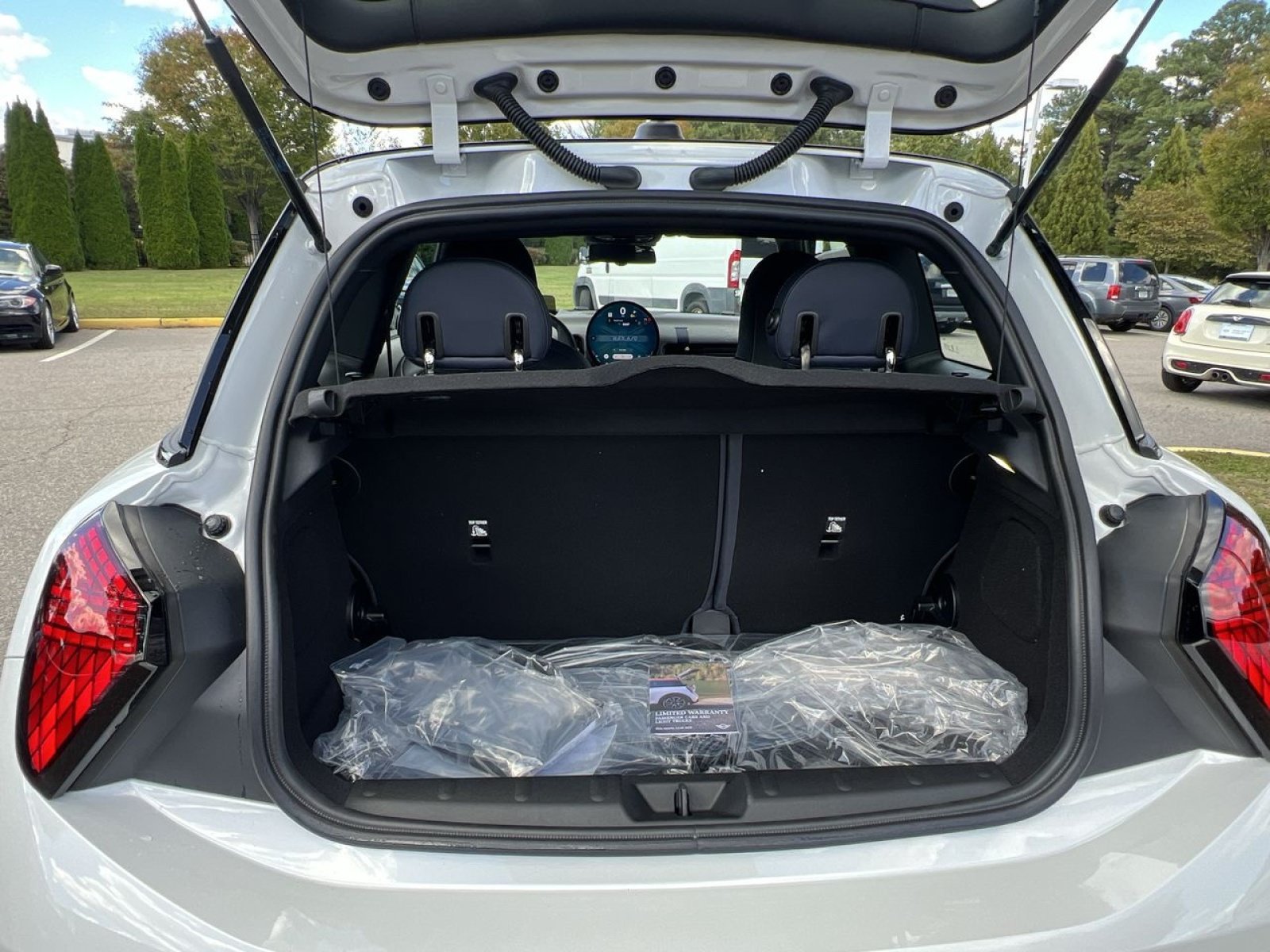 New 2026 MINI Cooper 2-Door Hardtop FWD image 24