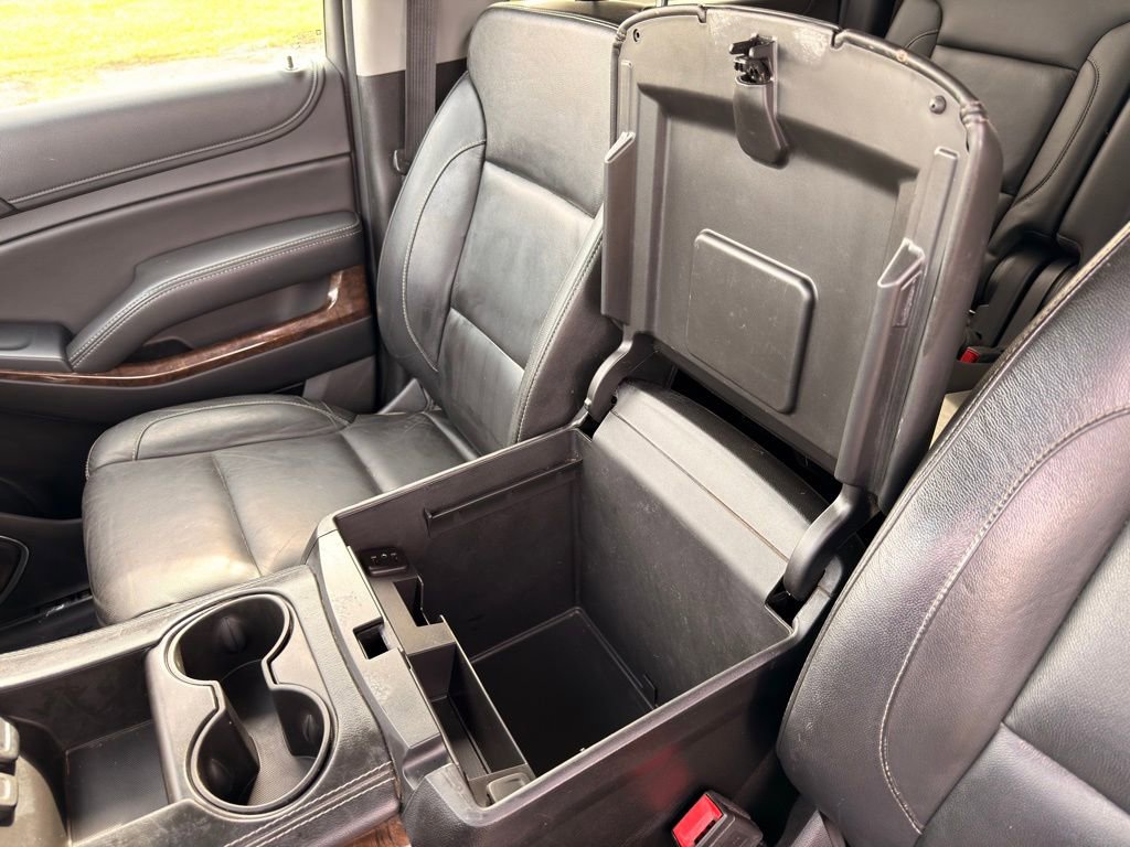 Used 2018 Chevrolet Suburban LT image 27