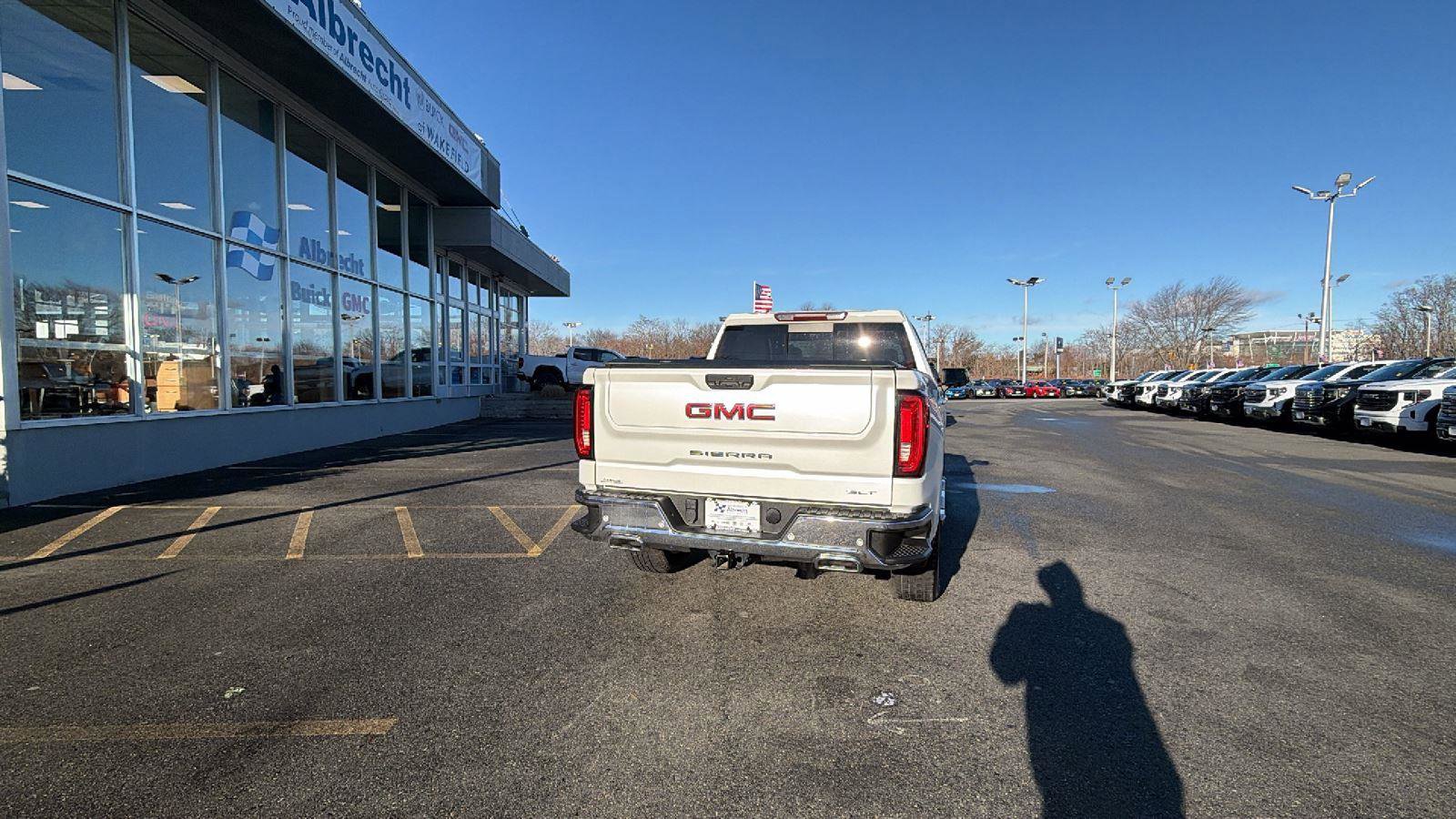 Used 2022 GMC Sierra 1500 SLT w/ SLT Premium Plus Package image 6