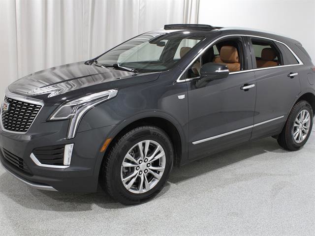 Certified 2022 Cadillac XT5 Premium Luxury image 3