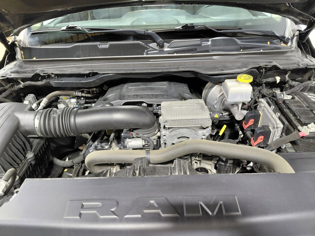 Used 2020 RAM 1500 Laramie image 29