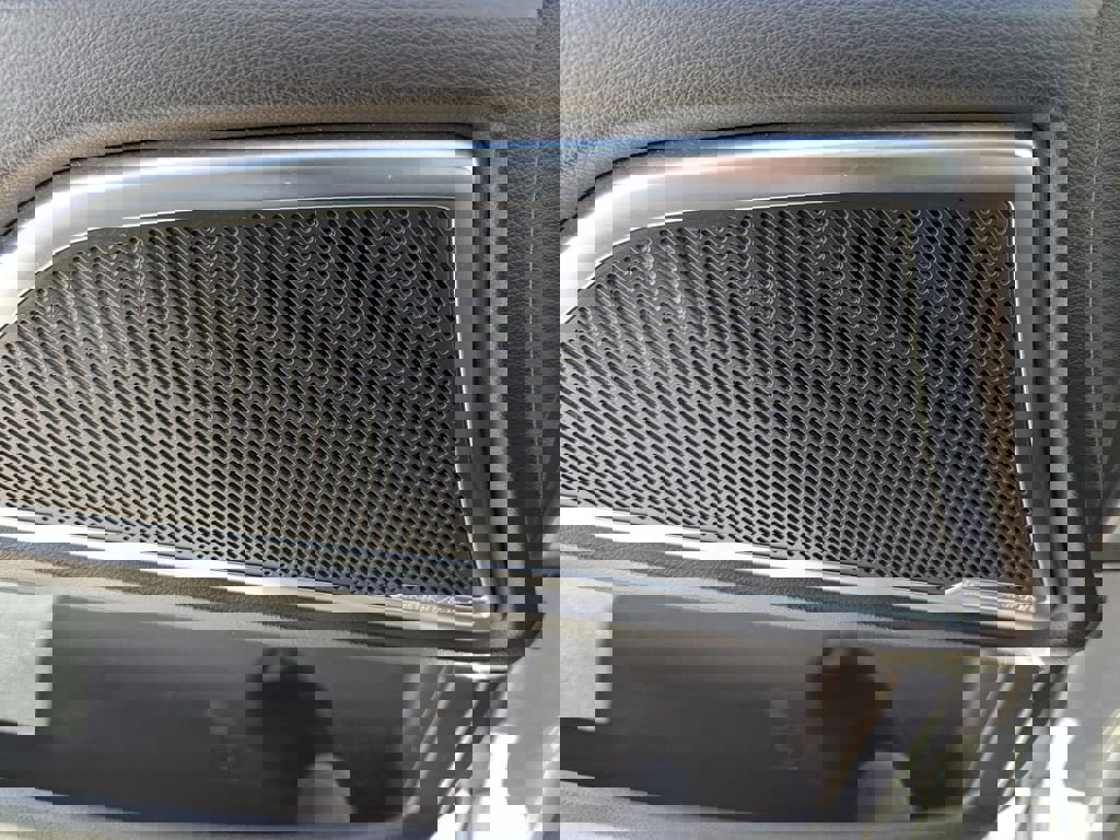 Used 2021 Kia Telluride SX image 16