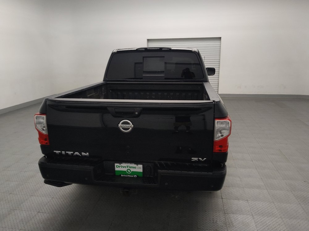 Used 2021 Nissan Titan SV w/ SV Convenience Package RWD image 7