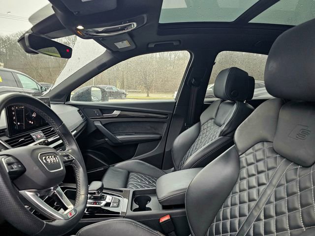 Used 2023 Audi SQ5 Premium Plus w/ Premium Plus Package image 9