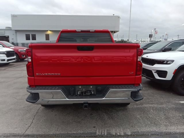 Used 2022 Chevrolet Silverado 1500 LT AWD/4WD image 6
