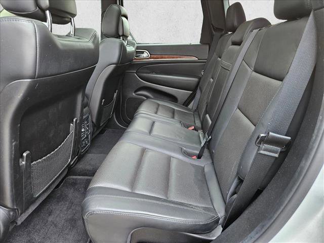 Used 2013 Jeep Grand Cherokee Limited w/ Luxury Group II image 20