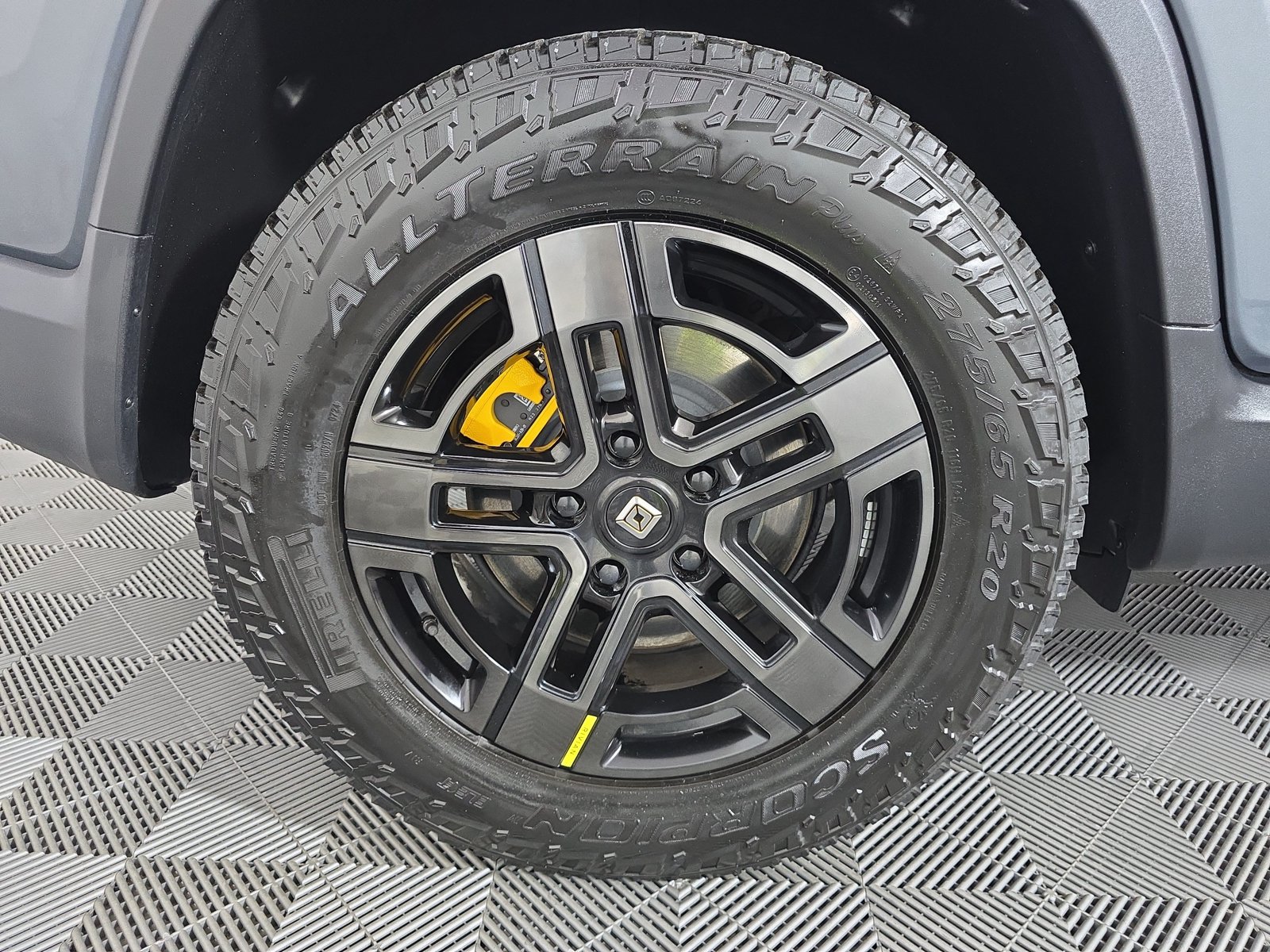 Used 2024 Rivian R1T Adventure Quad AWD/4WD image 12