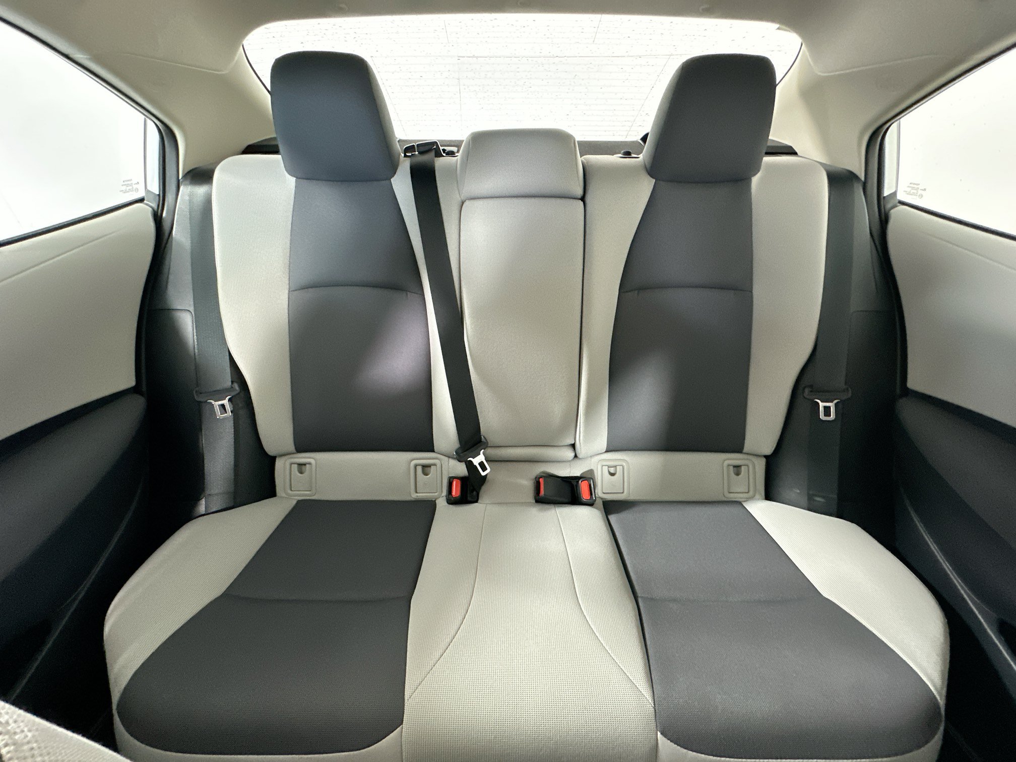 Certified 2025 Toyota Corolla LE FWD image 29