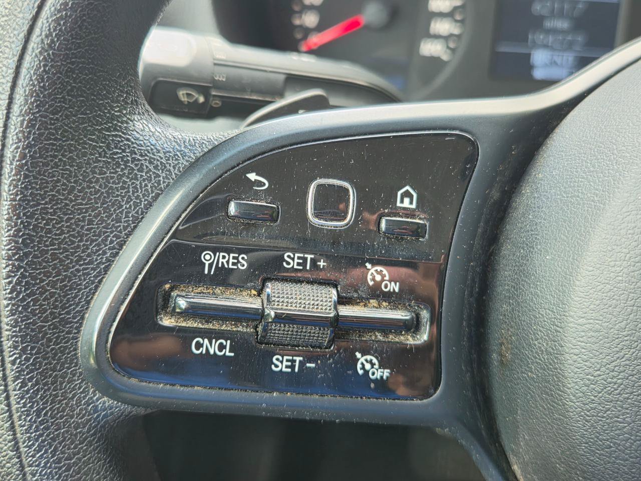 Used 2019 Freightliner Sprinter 144 RWD image 21