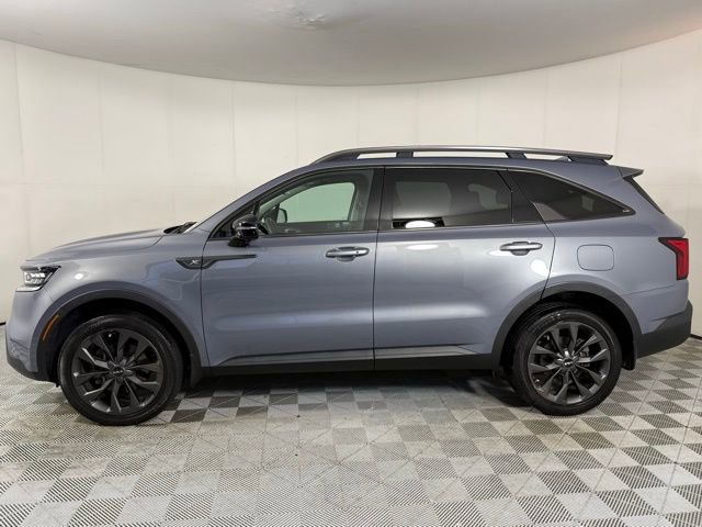 Used 2022 Kia Sorento SX Prestige w/ Rust Color Package image 3