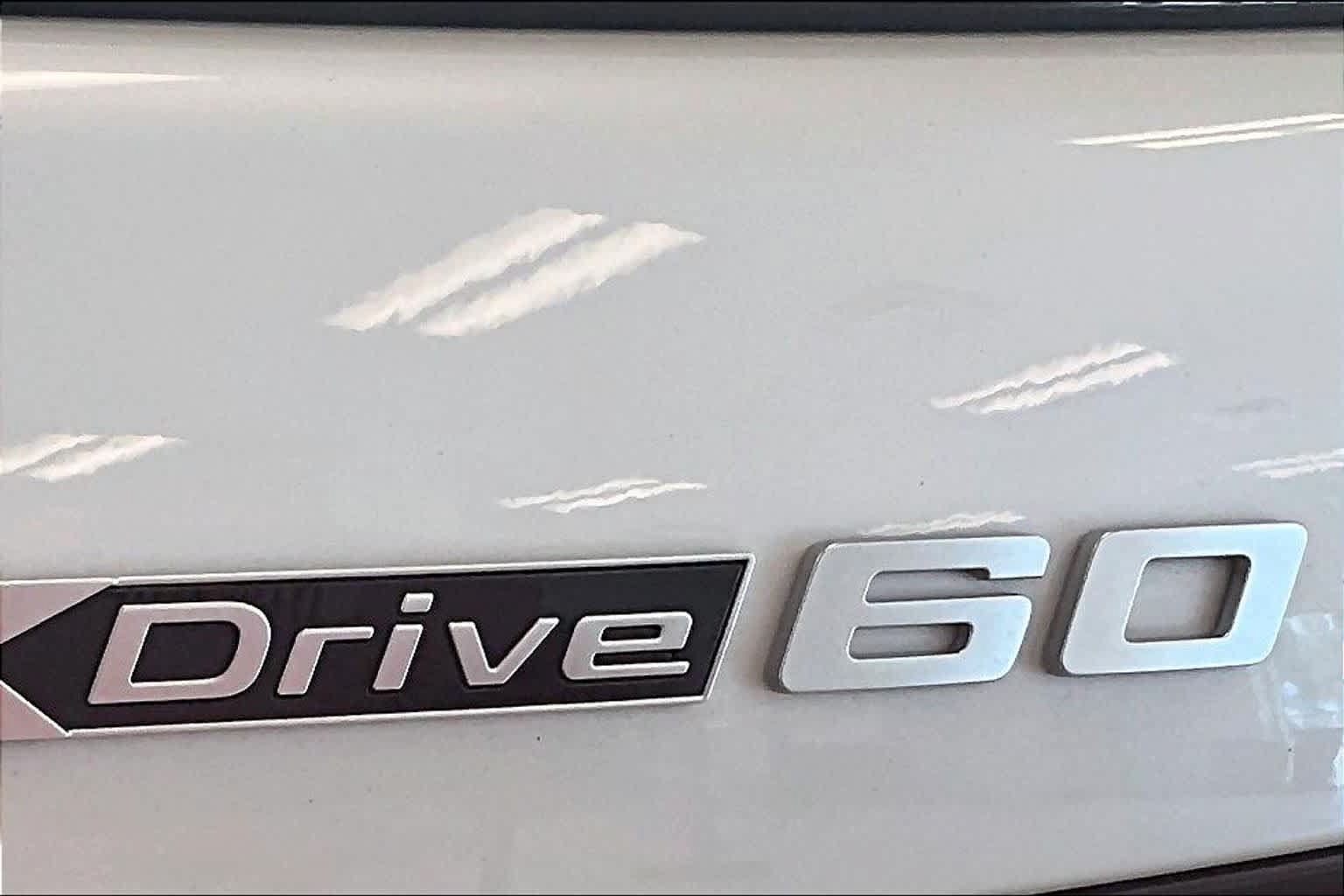 Used 2025 BMW i7 xDrive60 AWD/4WD image 29