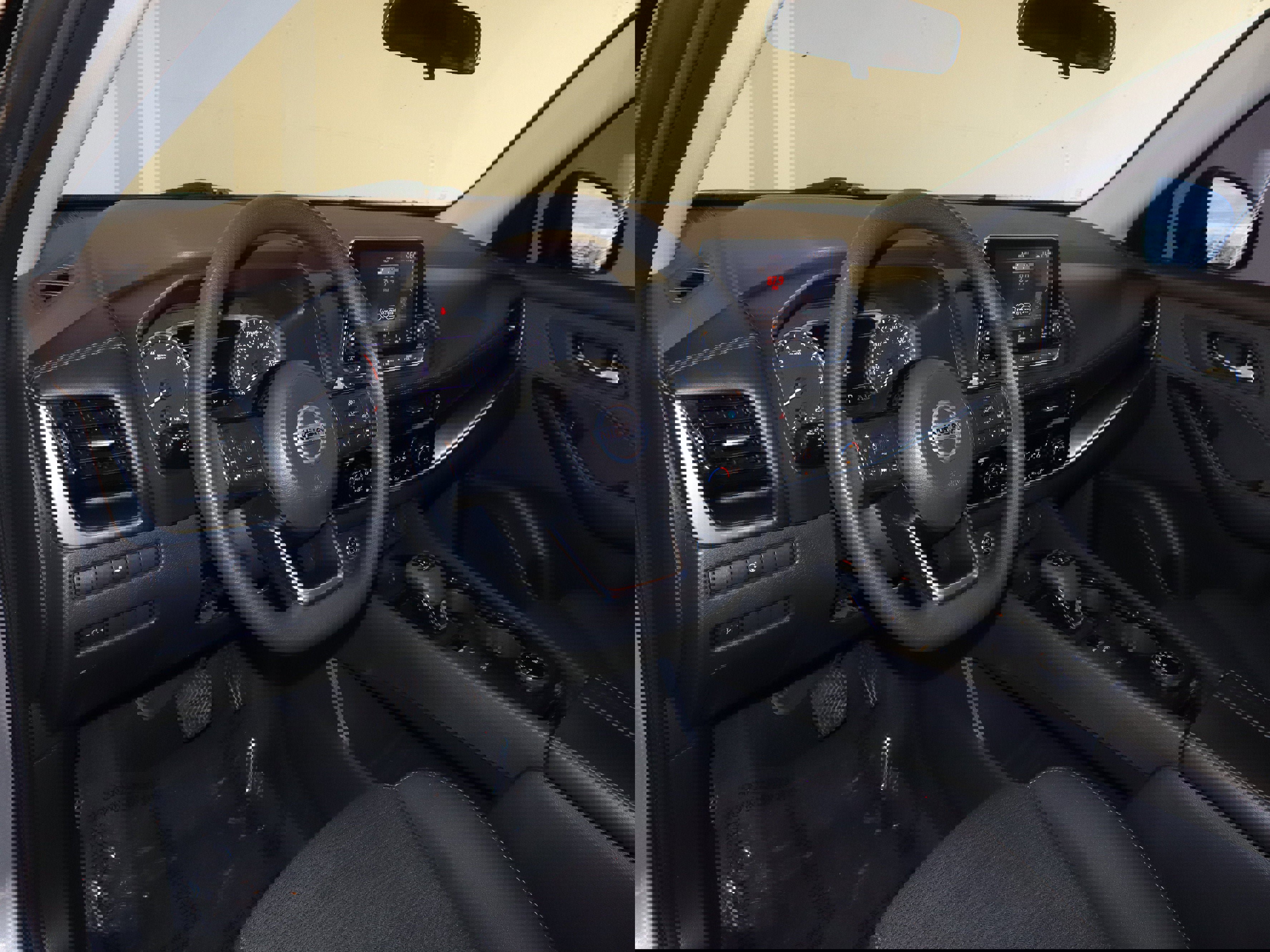 Used 2021 Nissan Rogue SV image 21