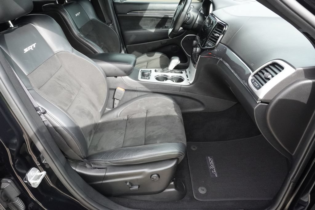 Used 2019 Jeep Grand Cherokee SRT AWD/4WD image 23