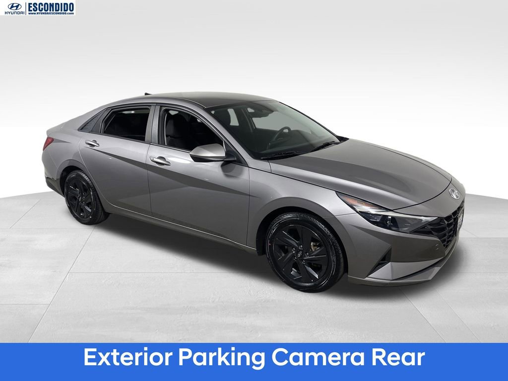 Used 2022 Hyundai Elantra SEL w/ Cargo Package FWD image 7