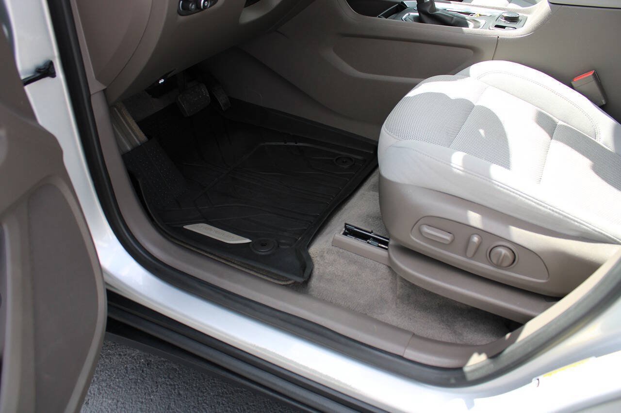 Used 2021 Chevrolet Traverse LT AWD/4WD image 19