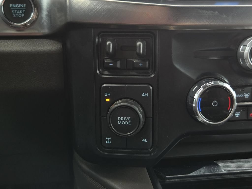 Used 2024 Ford F350 King Ranch w/ FX4 Off-Road Package AWD/4WD image 42