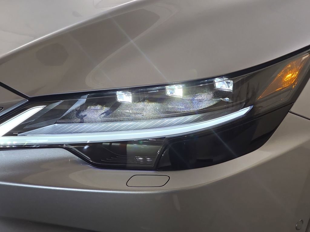 New 2026 Lexus RX 450h AWD image 32