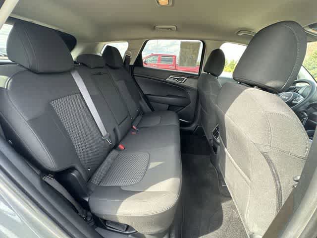 Used 2023 Kia Sportage LX image 22