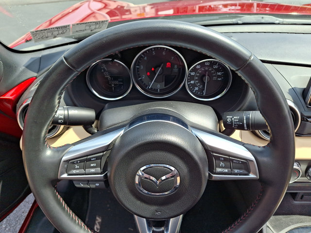 Used 2016 MAZDA MX-5 Miata Grand Touring RWD image 17