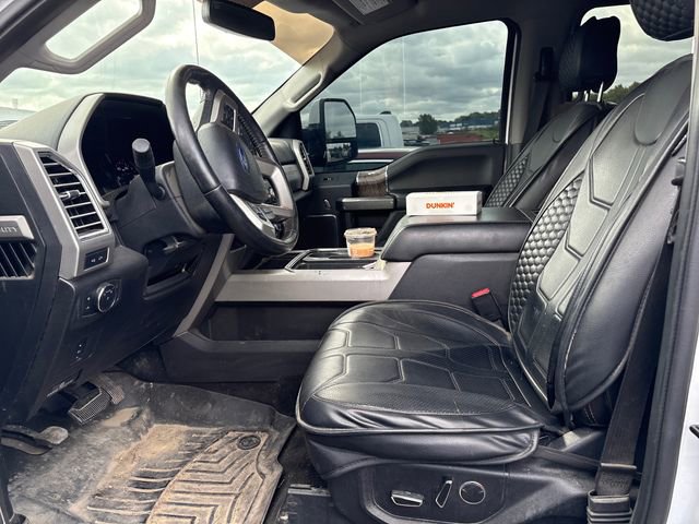 Used 2017 Ford F250 Lariat w/ Lariat Value Package AWD/4WD image 7