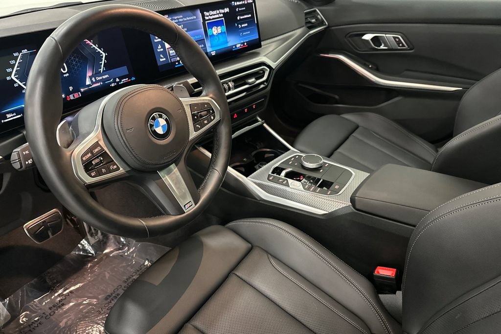 Used 2023 BMW 330i Sedan w/ M Sport Package RWD image 10