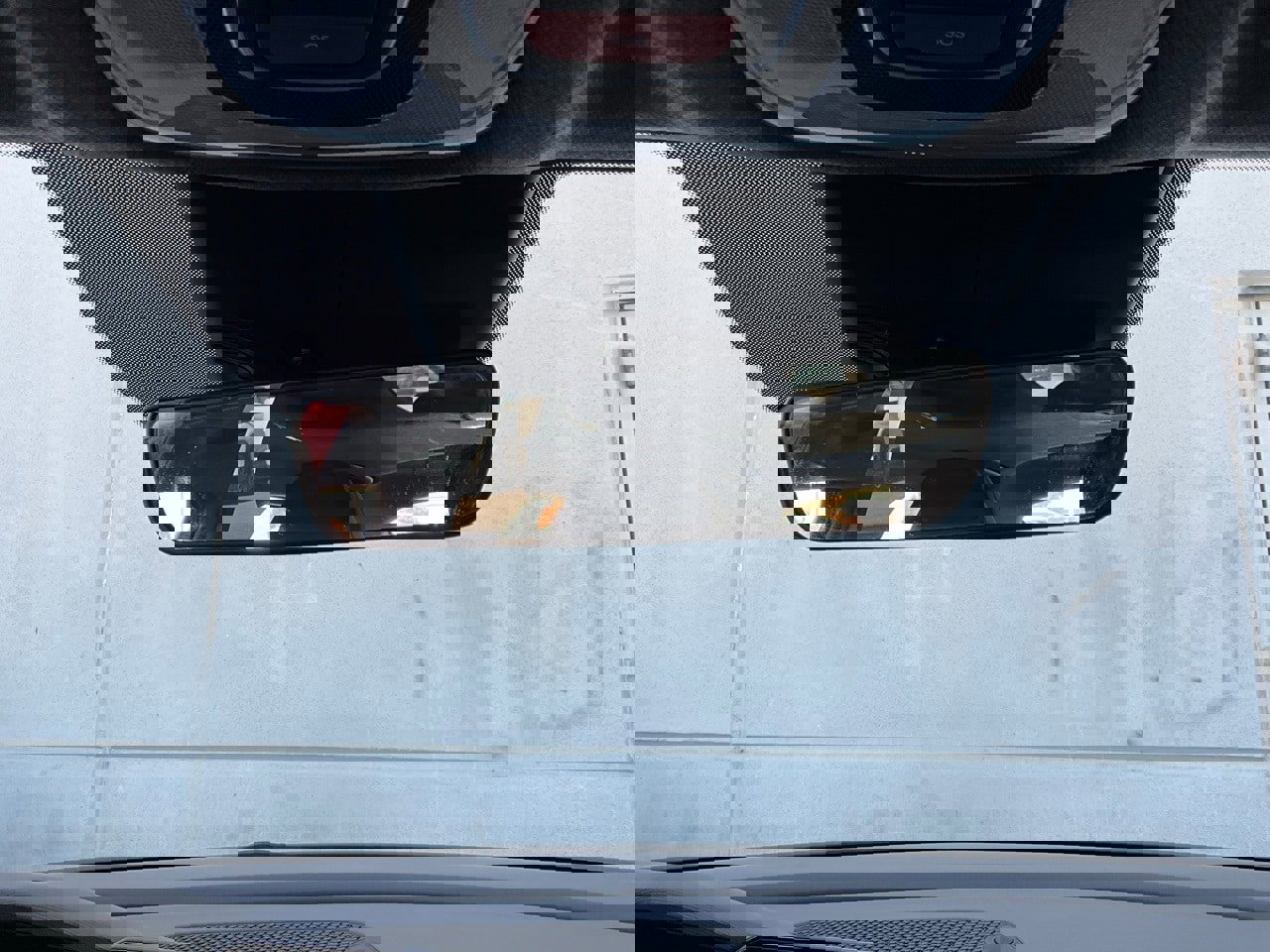 Used 2025 Hyundai Elantra SEL image 17