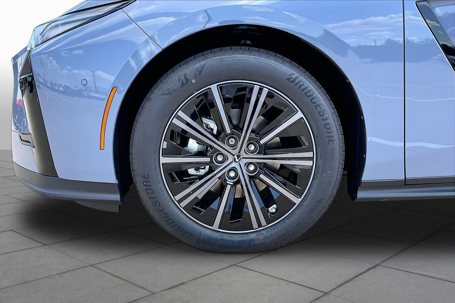 New 2026 Lexus ES 350h w/ Cold Area Package FWD image 11