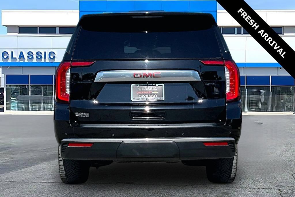 Used 2023 GMC Yukon XL Denali AWD/4WD image 4