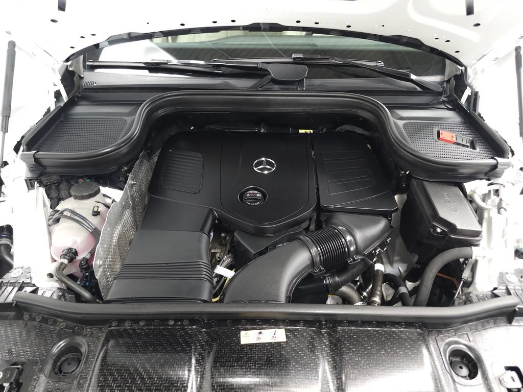 Used 2025 Mercedes-Benz GLE 450e 4MATIC image 36