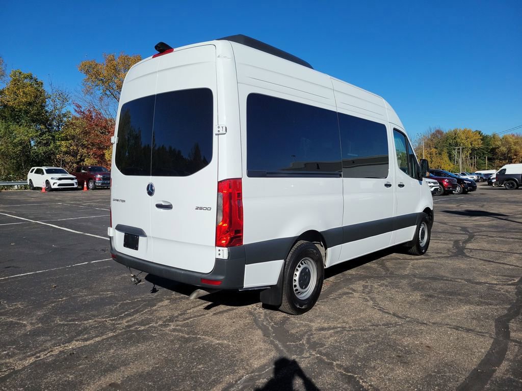 Used 2025 Mercedes-Benz Sprinter 2500 image 37
