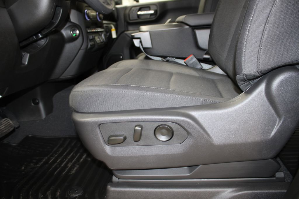 New 2026 Chevrolet Silverado 2500 Custom w/ Custom Value Package image 26