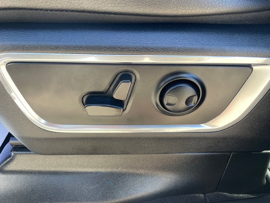 Used 2026 RAM 1500 Laramie AWD/4WD image 21