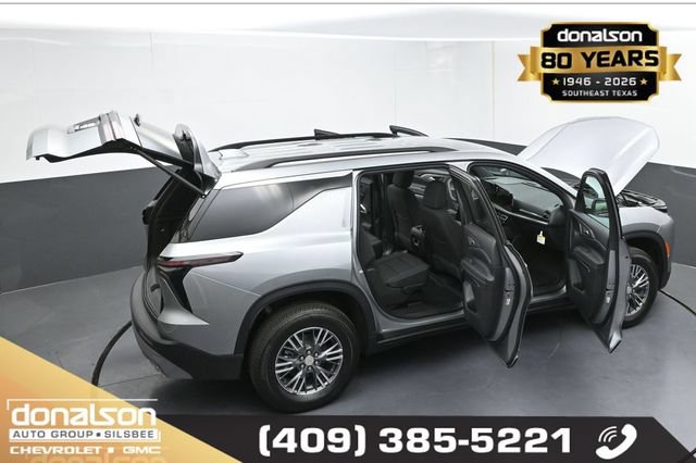 New 2026 Chevrolet Traverse LT w/ Driver Confidence Package FWD image 25