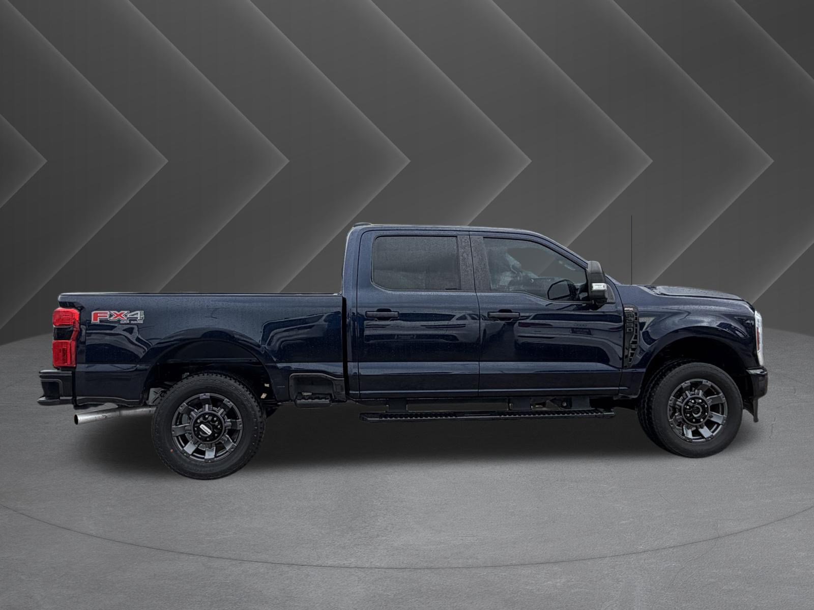 Used 2024 Ford F250 XL w/ STX Appearance Package AWD/4WD image 5