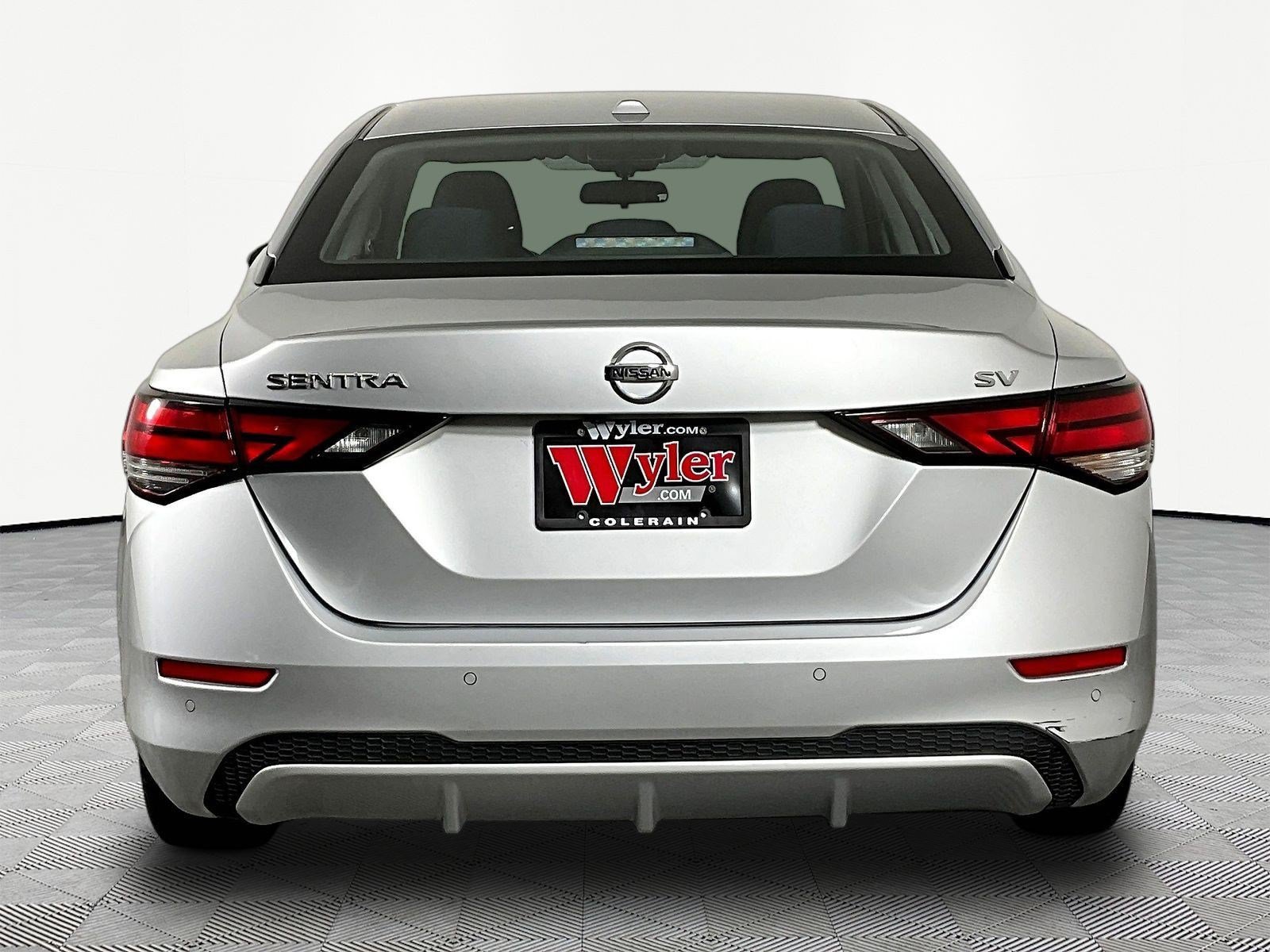 Used 2021 Nissan Sentra SV FWD image 5