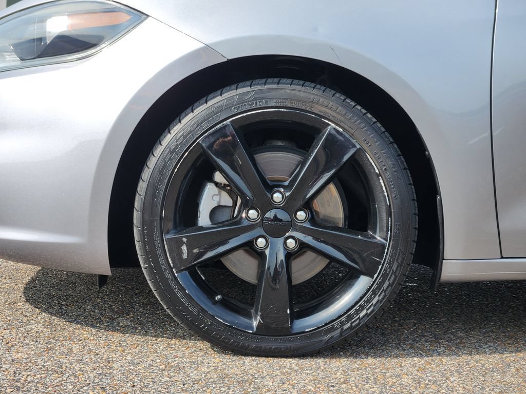 Used 2016 Dodge Dart SXT w/ Rallye Appearance Group FWD image 9