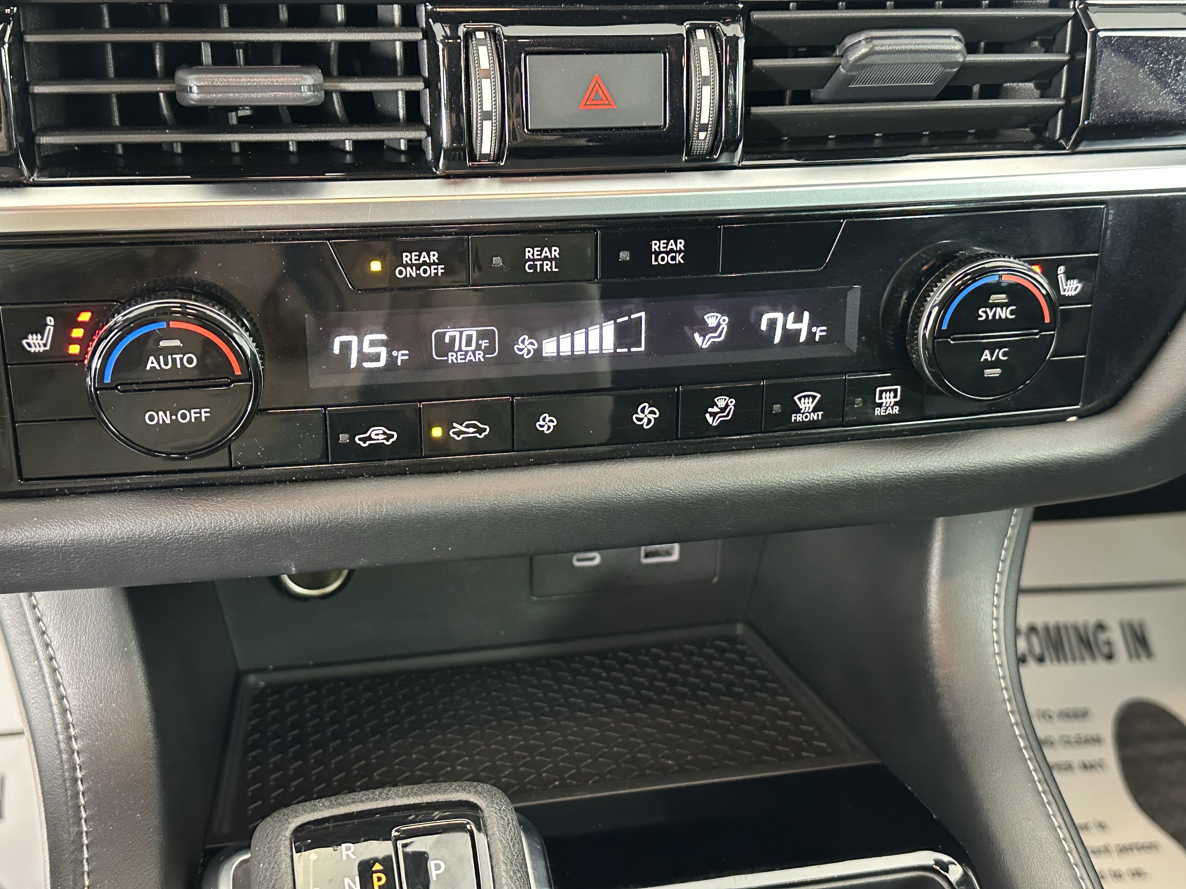 Used 2023 Nissan Pathfinder SV image 22