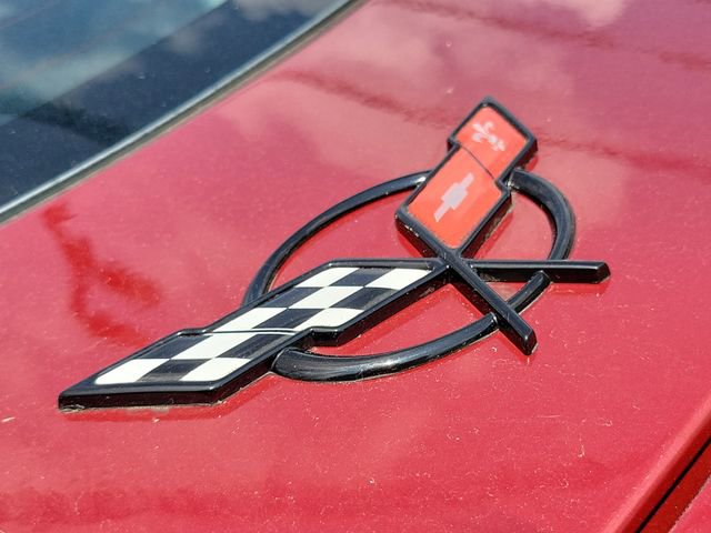 Used 2000 Chevrolet Corvette Coupe w/ Memory Pkg image 20